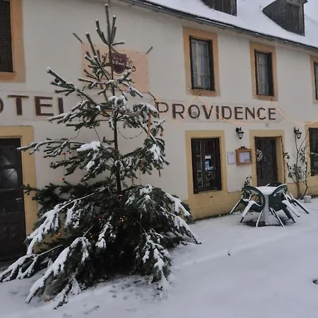 De La Providence 3*