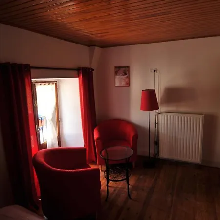 Couette-café De La Providence 3*